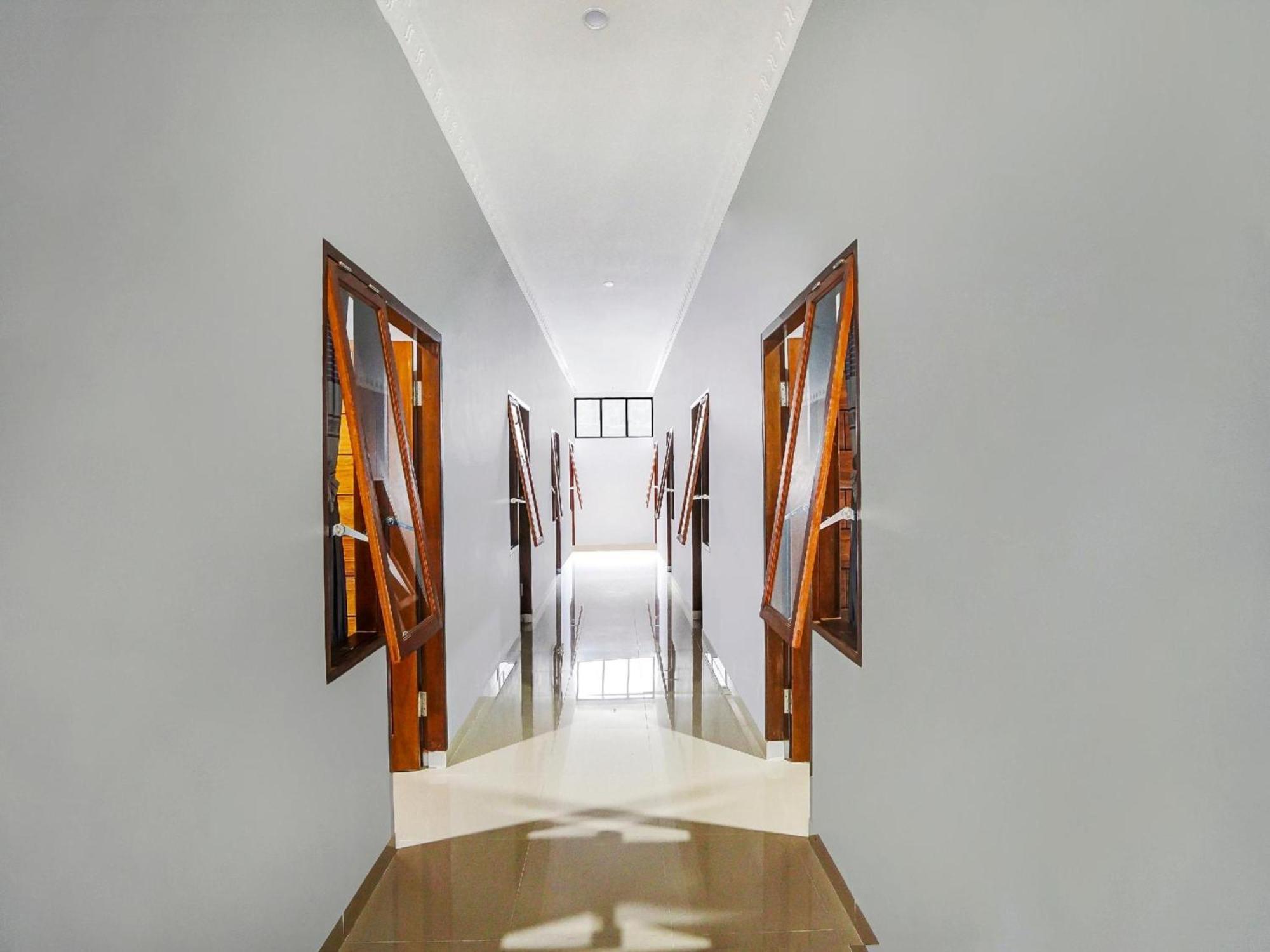 Hotel O Beda Arga Near Rs Royal Prima Ayahanda Medan Exterior foto